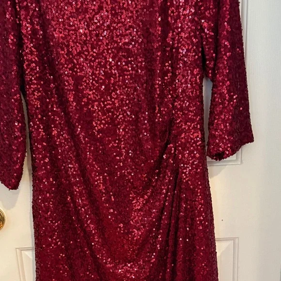 Jessica Howard Sparkling Burgundy Sequin Dress - Picture 2 of 7